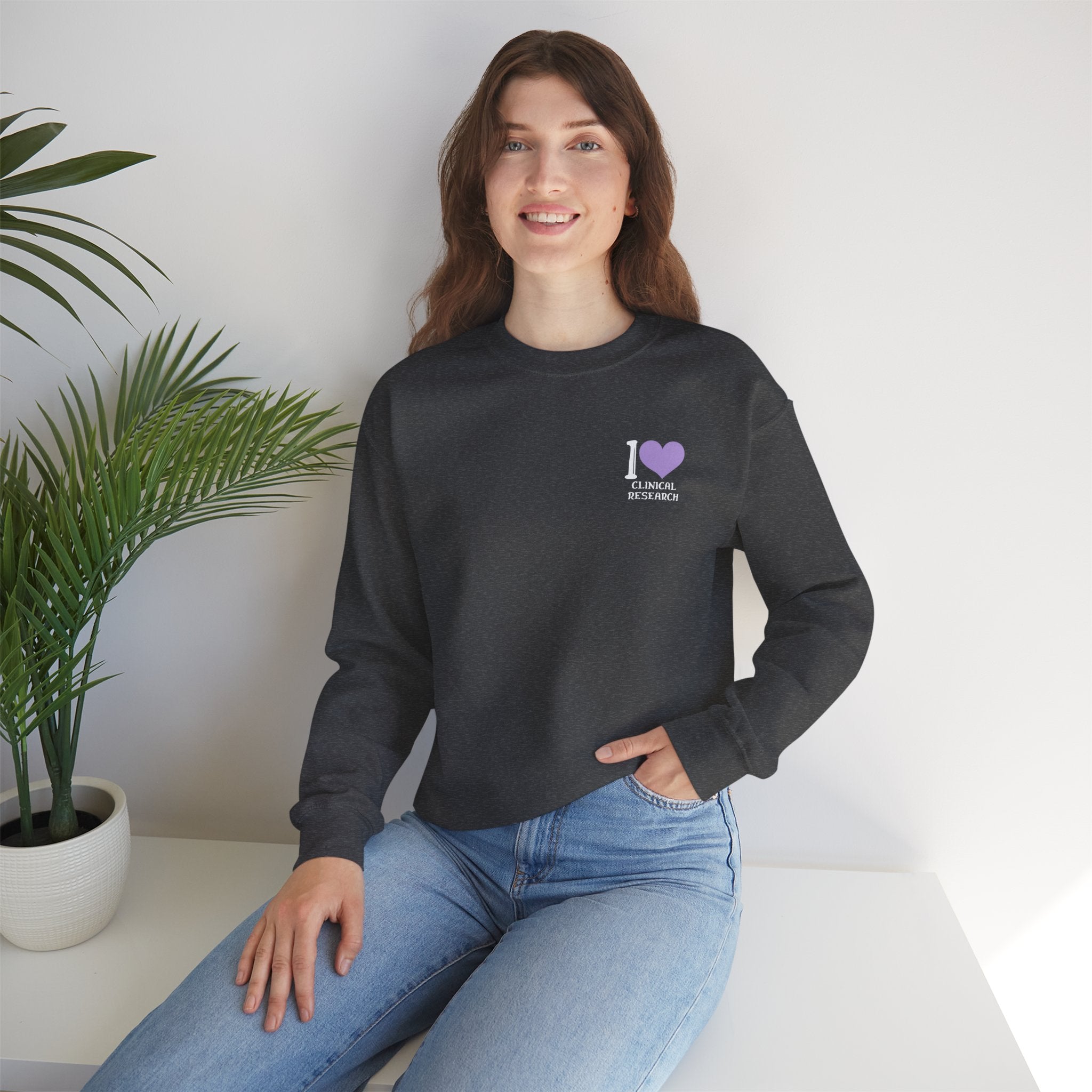 Leafen I Love Research Sweatshirt, Cozy Crewneck, Unisex Gift, Perfect for Researchers, Science Lovers, Casual Wear