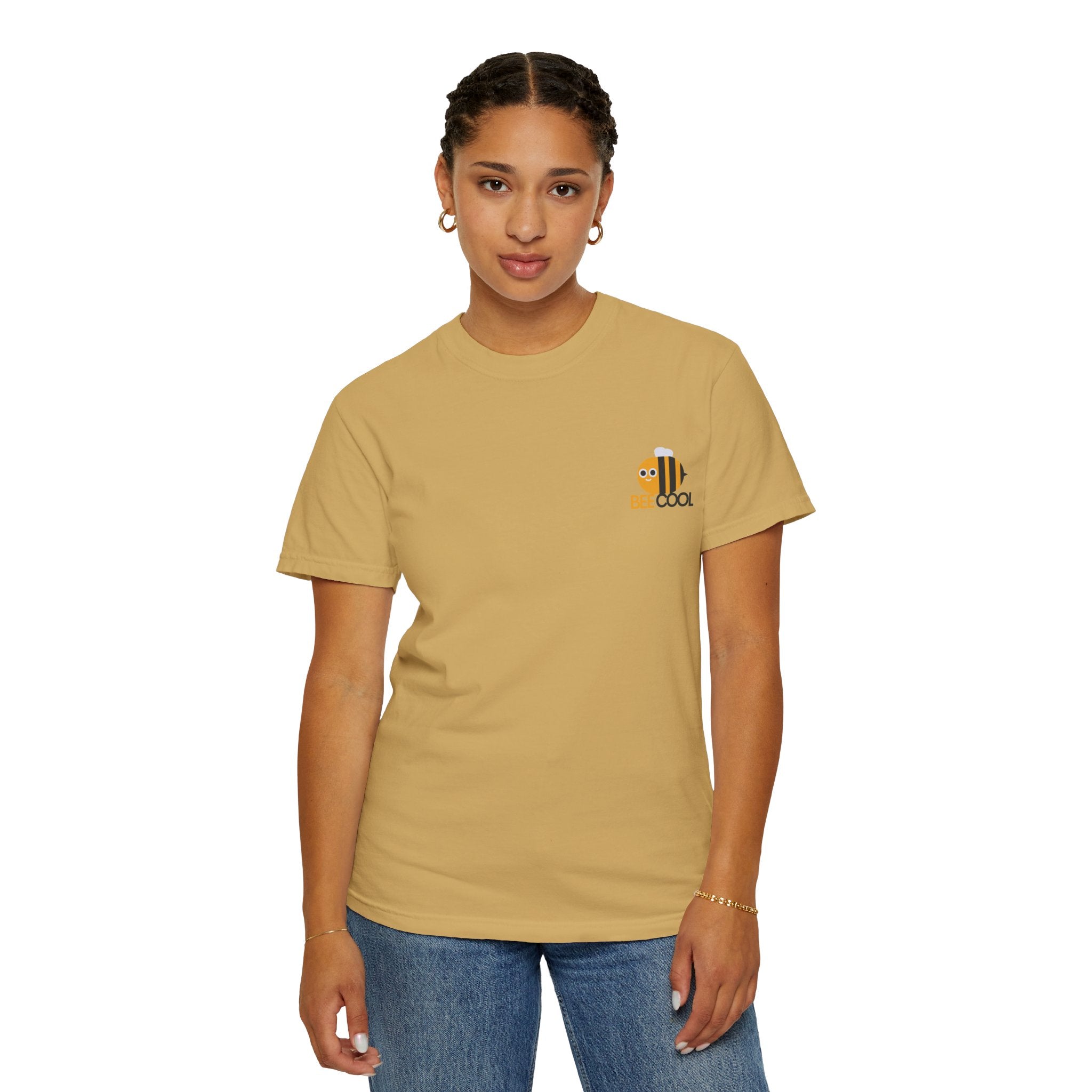 Leafen Bee Cool Unisex Garment-Dyed T-shirt, Casual Wear, Summer Vibe, Gift for Friends, Relaxed Everyday Style