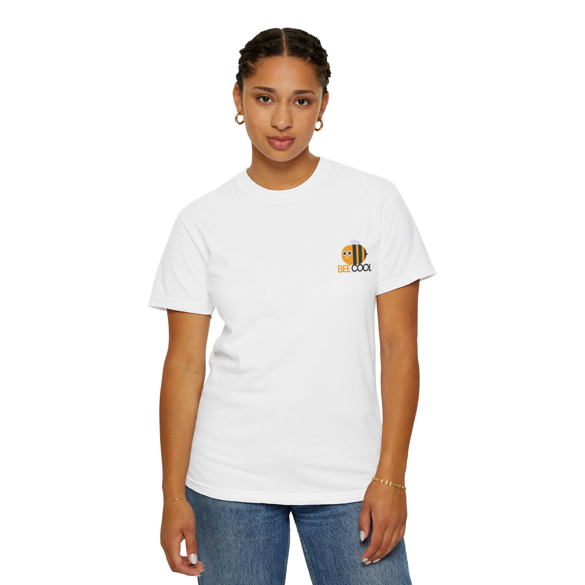 Leafen Bee Cool Unisex Garment-Dyed T-shirt, Casual Wear, Summer Vibe, Gift for Friends, Relaxed Everyday Style