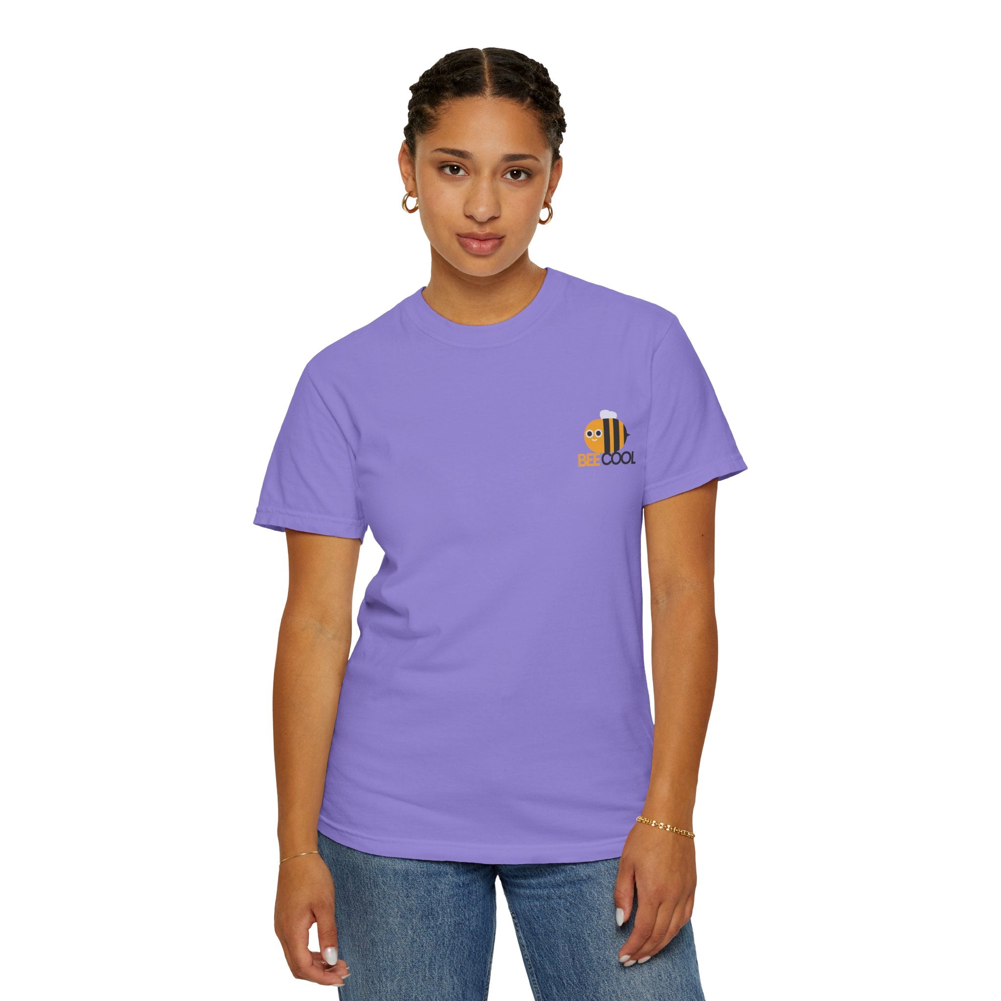 Leafen Bee Cool Unisex Garment-Dyed T-shirt, Casual Wear, Summer Vibe, Gift for Friends, Relaxed Everyday Style