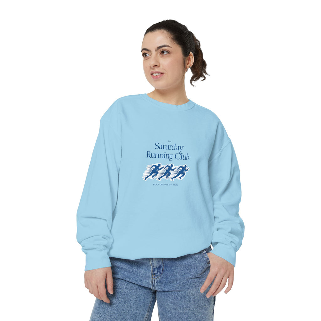 Running Club Unisex Garment-Dyed Sweatshirt, Cozy Pullover Sweatshirt, Casual Streetwear, Gift for Her